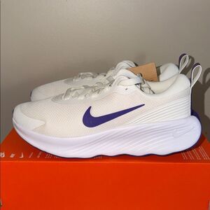 Nike Promina ‘Sail Court Purple’ FV6343-106 Women’s Size 9